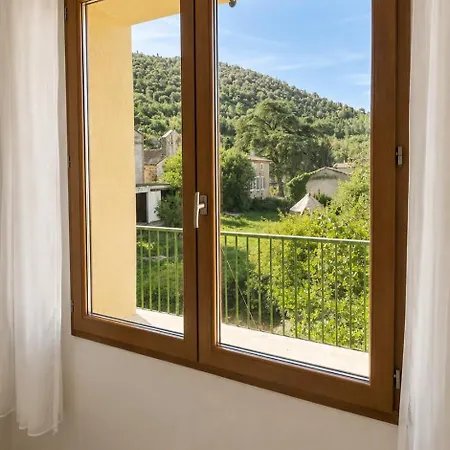 Domaine Castelnaut Et Château Mini-hôtel Laroque-de-Fa